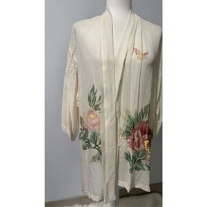 Drapers & Damon’s 100% silk beaded top open front OS